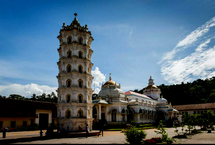 Shri Mangesh Temple Goa