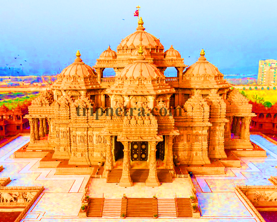 Top 10 Famous Temples in Delhi
