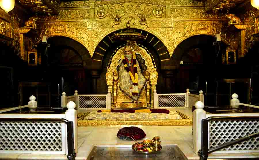 Hyderabad to Shirdi Flight Packages