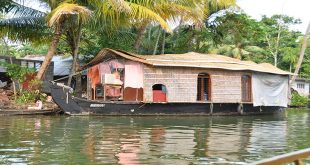 Alappuzha Boathouse Booking